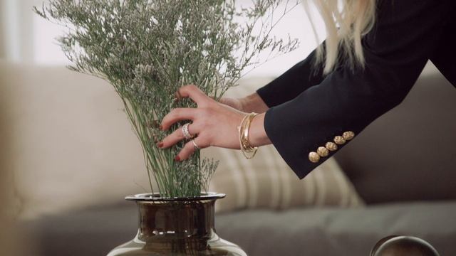 Design a Space You Love with Shea McGee | Official Trailer | MasterClass смотреть онлайн