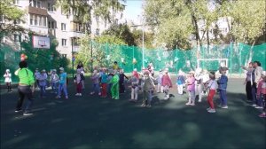 Флешмоб «Мы будем танцевать». Ведущая - Перышкова Наталья. Мы танцуем, мы играем.