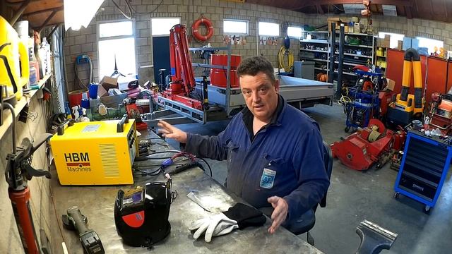 HBM TIG 200 AC/DC Unboxing en eerste indruk !!! смотреть онлайн