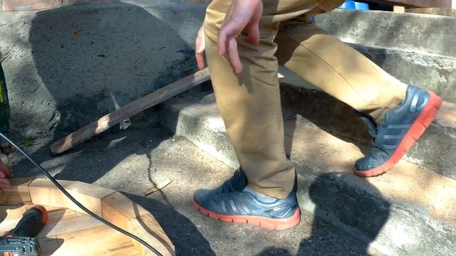 Круглая будка из дерева для собаки смотреть онлайн