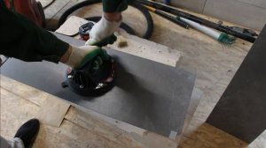 Монтаж теплого подоконника из керамогранита.