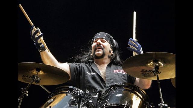 Pantera — Cowboys From Hell • Vinnie Paul Only (Drum Track) смотреть онлайн