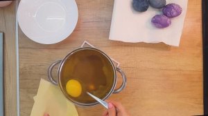 Как ПОКРАСИТЬ ЯЙЦА НА ПАСХУ БЕЗ ХИМИИ! Каркадэ и Куркума, простой СПОСОБ!