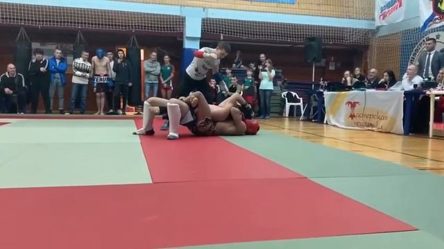 18-летний Узбекский боец (Мухаммад Маматкулов) смотреть онлайн
