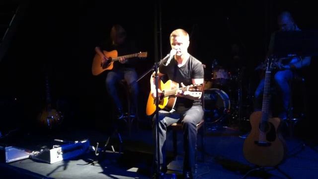 Дмитрий Хмелев - По дорогам... (Театр на Таганке 25.06.2011).MOV смотреть онлайн