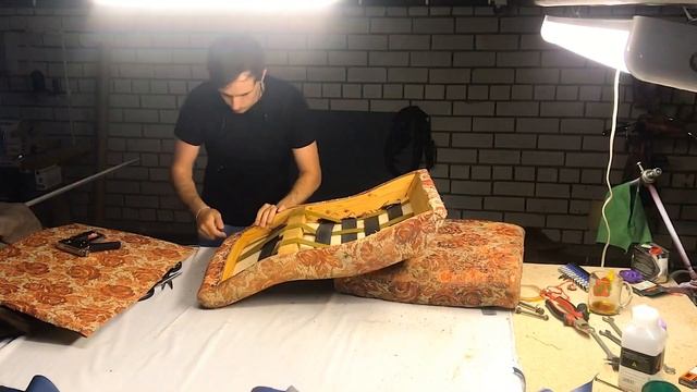 Как Перетянуть кресло. Перетяжка советской Мебели смотреть онлайн