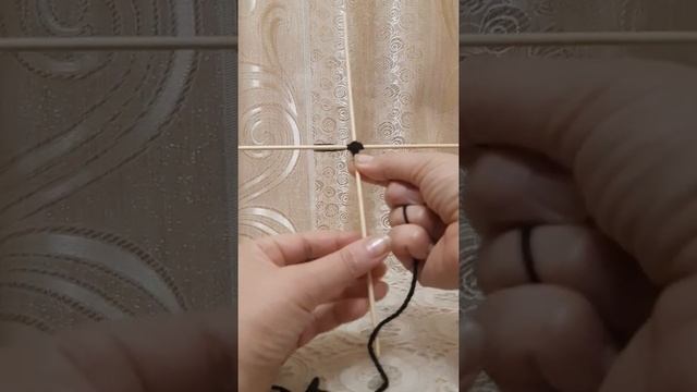 Как начинать плести мандалу новичкам. Урок 1. смотреть онлайн