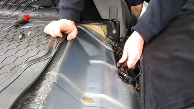 Ford Focus ISOFIX Retrofit смотреть онлайн