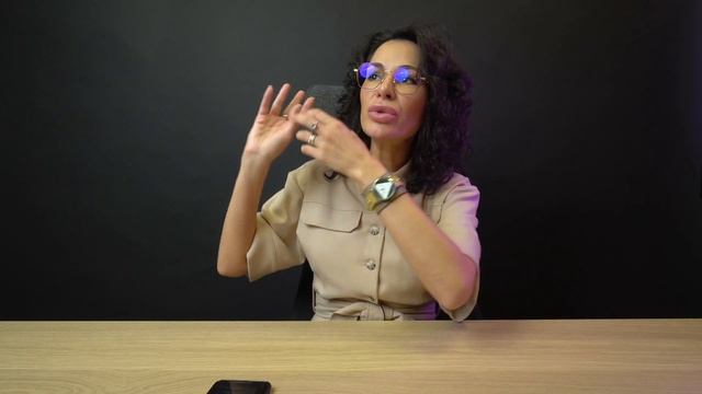 КАК ВЫБРАТЬСЯ ИЗ ДОЛГОВ И КРЕДИТОВ / СОВЕТ ПСИХОЛОГА смотреть онлайн