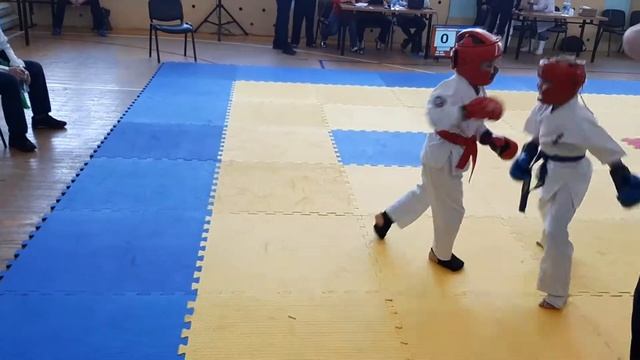 Рукопашный бой! Алексей красавчик! Боец с синим поясом. смотреть онлайн