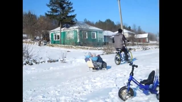 Зимове катання на велочопері смотреть онлайн