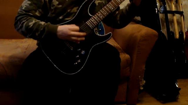 Schecter C-1 Hellraiser смотреть онлайн