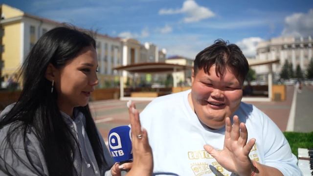 Женщины-тираны и мужчины-истерички: кого боятся уланудэнцы в свежем выпуске УУLive смотреть онлайн