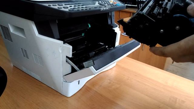 Замена картриджа на МФУ Kyocera M2030dn/M2530dn/M2535dn смотреть онлайн