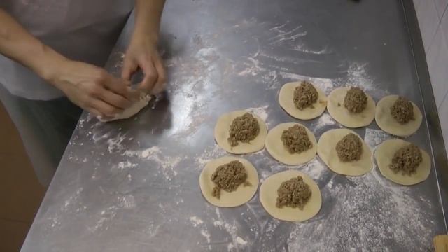 Пирожок с мясом смотреть онлайн