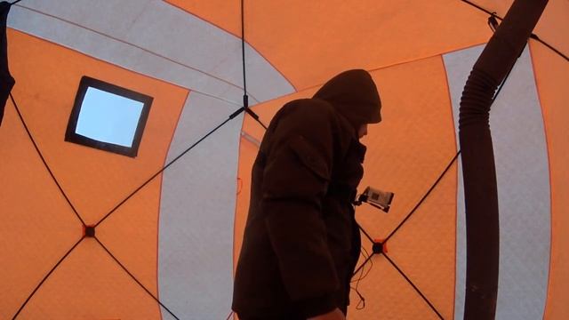 МОЯ ЗИМНЯЯ ПАЛАТКА / РЫБАЛКА С НОЧЕВКОЙ В КОМФОРТЕ /ЛОВЛЯ НА ЖЕРЛИЦЫ / МОЙ ОТЗЫВ О ПАЛАТКЕ УЛОВ смотреть онлайн