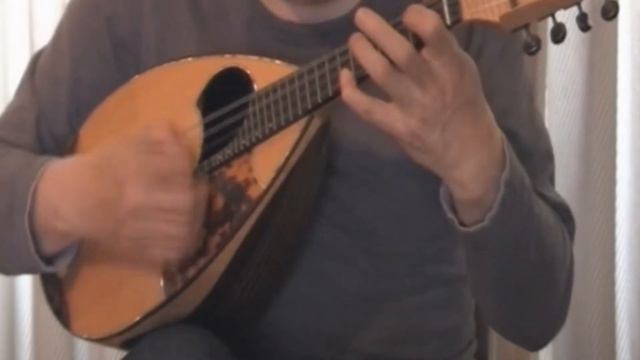 カッチーニの「アヴェ・マリア」無伴奏マンドリンソロ Caccini 'Ave Maria' for unaccompanied Mandolin solo смотреть онлайн