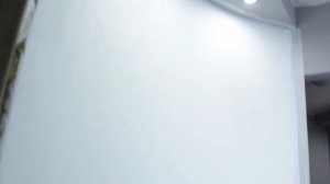 Гибкий камень на фасаде. Гибкий мрамор на полу. Гибкий мрамор на радиусных стенах.