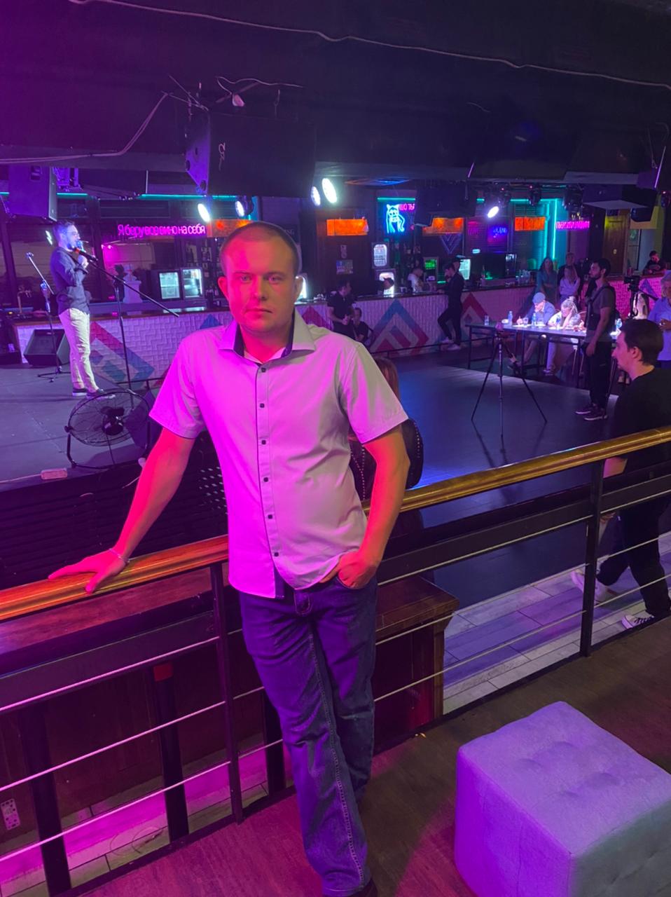 Обалденно красивые песня и танец!!! ГРЕШНАЯ Дмитрий Гревцев смотреть онлайн