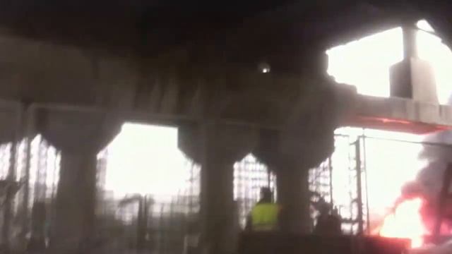 Горит газель на МКАДе. смотреть онлайн
