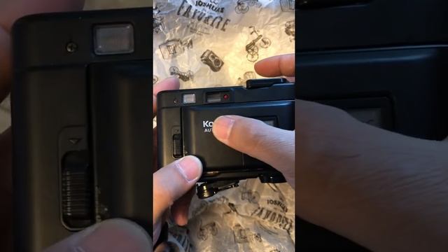 Konica Pop Point And Shoot Camera Film Loading