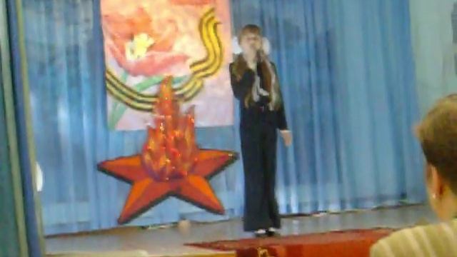 Саша читает стих о девочке смотреть онлайн