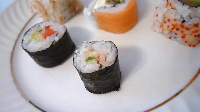 Видео обзор суши одной из одесских доставок смотреть онлайн