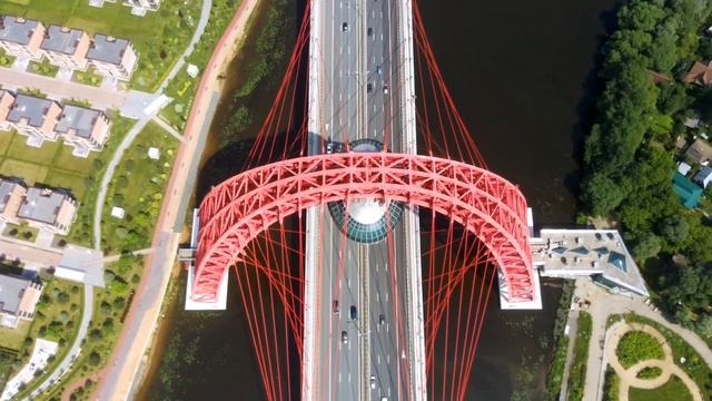 Живописный мост, Москва, Hubsan Zino смотреть онлайн