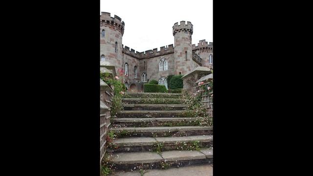Cholmondeley Castle HD смотреть онлайн