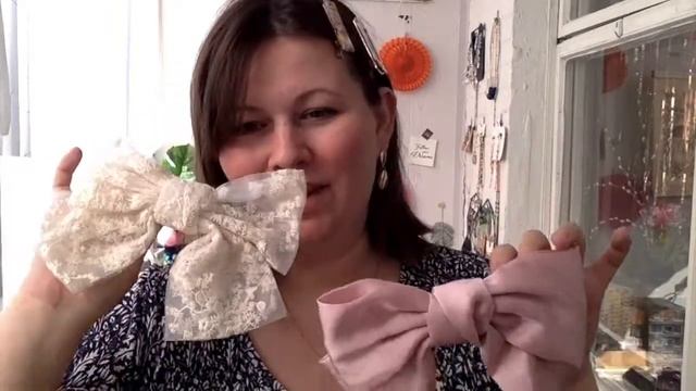 Распаковка с алиэкспресс - обувь, платье превращается и жемчуга | АЛИплюшКА смотреть онлайн