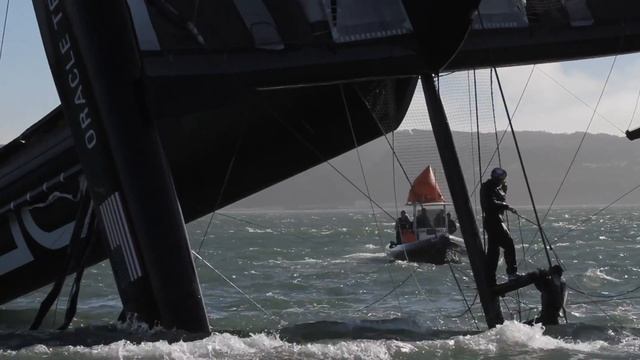 Oracle Team USA Capsize - 16 Oct 2012 смотреть онлайн