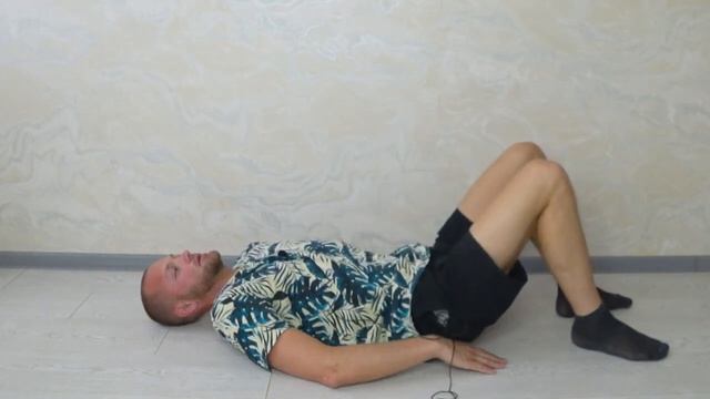 СДЕЛАЛ 3 РАЗА И КОЛЕНИ НЕ БОЛЯТ 15 ЛЕТ/Комплекс ЛЁГКИХ упражнений для УКРЕПЛЕНИЯ КОЛЕНЕЙ И СУСТАВОВ смотреть онлайн