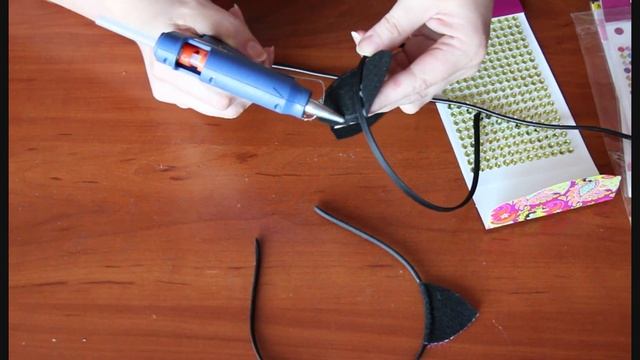 УШКИ КОШКИ | УШКИ СВОИМИ РУКАМИ | DIY УШКИ | Cat's Ears смотреть онлайн