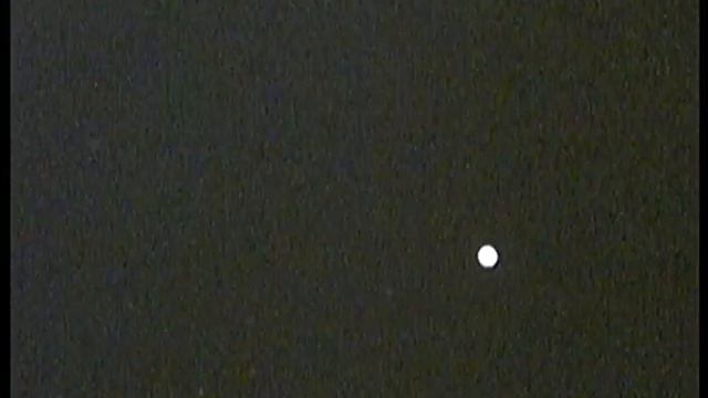 Яркий объект и метеор. A bright object and meteor. смотреть онлайн