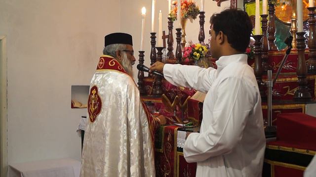 Holy Qurbana Hoothomo by Rev Fr Abraham Thomas St George Orthodox Syrian Church, Hyderabad смотреть онлайн