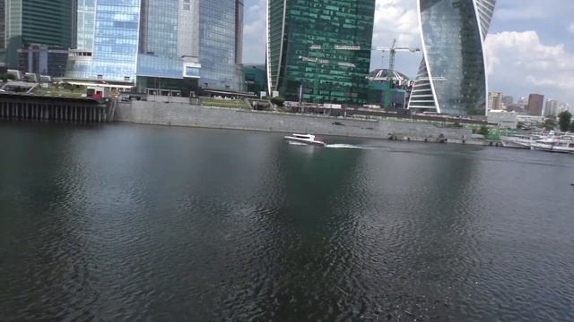 Парк Горького.Москва сити. ВДНХ. смотреть онлайн