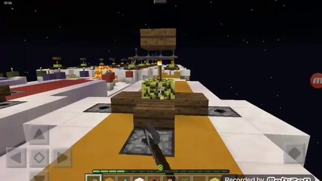 Minecraft PE - Lucky Block Race Map Showcase смотреть онлайн