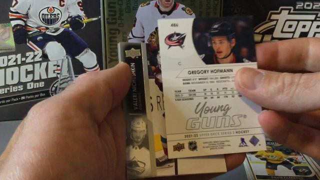 2021-22 Upper Deck Series 2 Tin Opening смотреть онлайн
