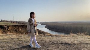 «Встанем» в исполнении девочки из Казахстана. До слез...