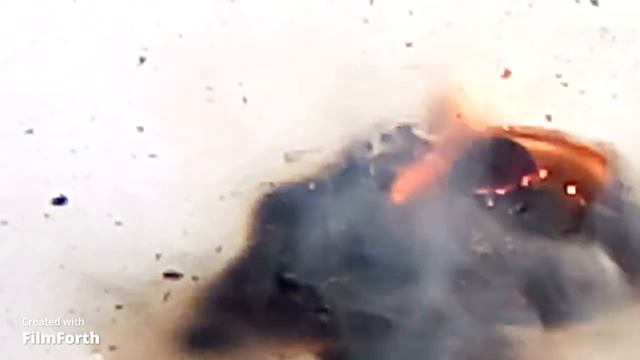 Хлорная кислота - МОНСТР в лаборатории! Perchloric acid - a MONSTER in the lab! смотреть онлайн