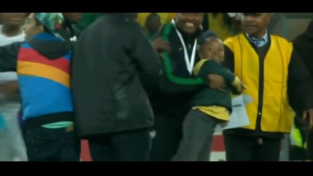 Как дети встречают своих кумиров в футболе очень трогательно 1280x720 смотреть онлайн