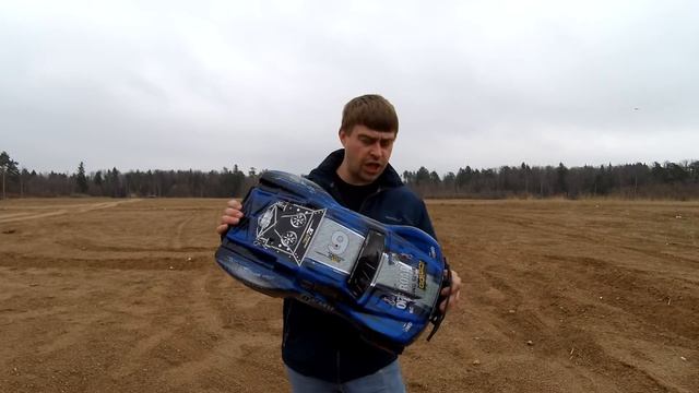 Short Course Remo Hobby 9EMU Brushless.