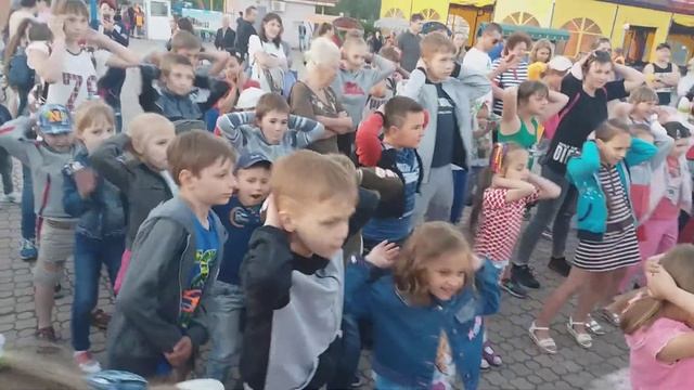 РАЗВЛЕЧЕНИЯ В МАРИУПОЛЬСКОМ ЭКСТРИМ ПАРКЕ смотреть онлайн