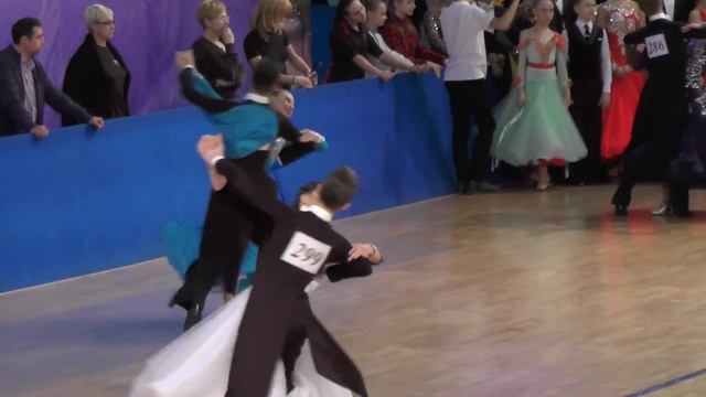 WDSF Standard 1\8 Венский вальс смотреть онлайн
