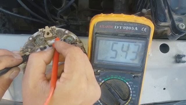 НЕ РАБОТАЕТ ГЕНЕРАТОР НА ЛАДЕ КАЛИНА (РЕМОНТ НЕ СНИМАЯ) смотреть онлайн
