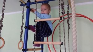 Развитие ребенка в 1 год и 1 месяц.