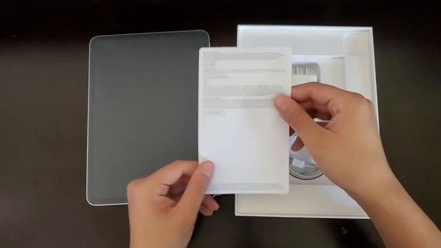 iPad Pro 11 inch (3rd gen.) + Apple Pencil Unboxing смотреть онлайн