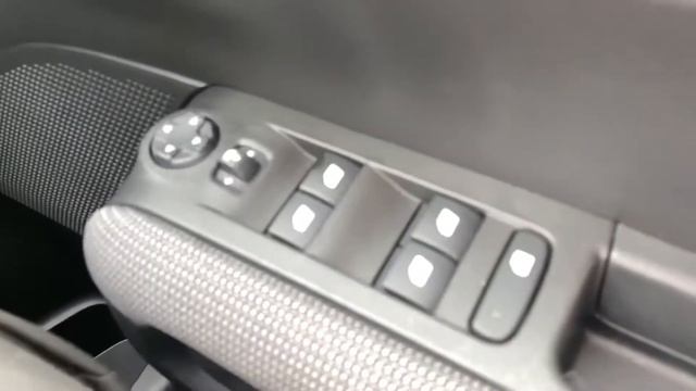 Citroen C3 Aircross 1.2 PureTech Flair 5dr смотреть онлайн