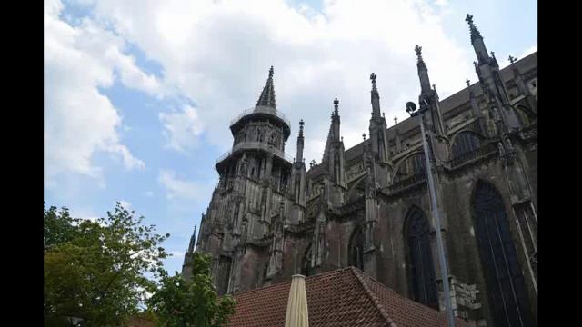 Ulmer Münster смотреть онлайн