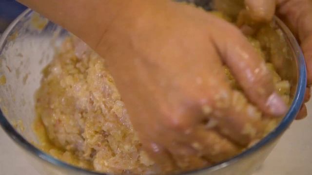 Фаршированная рыба. Универсальный еврейский рецепт смотреть онлайн